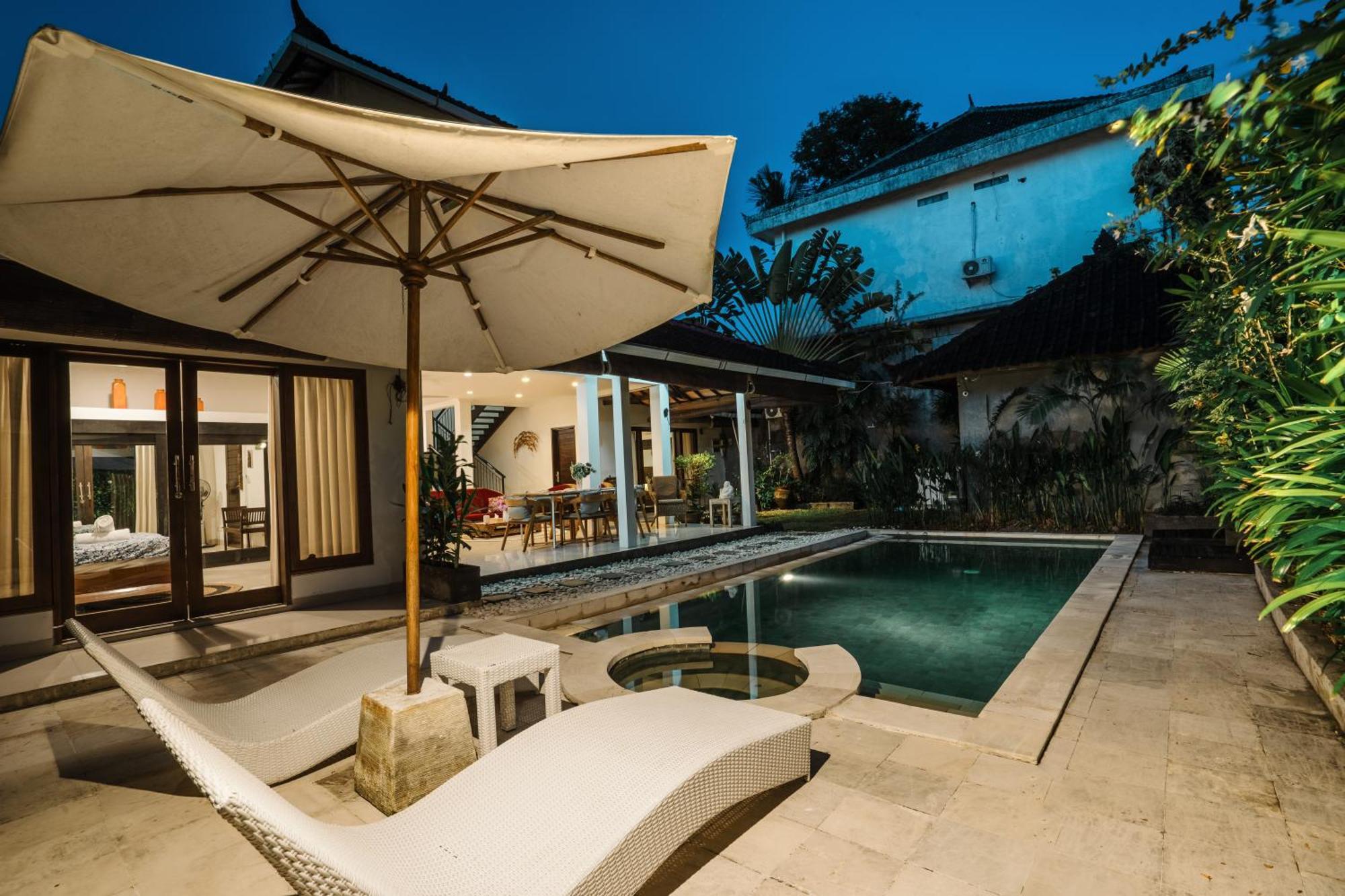 Sari Temuku Villa Seminyak  Bagian luar foto